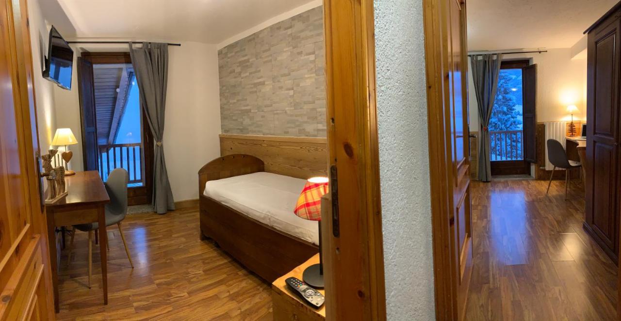 Hotel Coeur Du Village La Thuile Luaran gambar