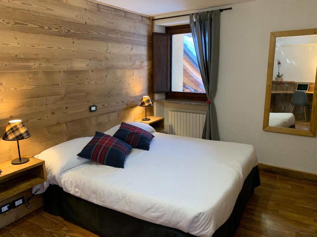 Hotel Coeur Du Village La Thuile Luaran gambar
