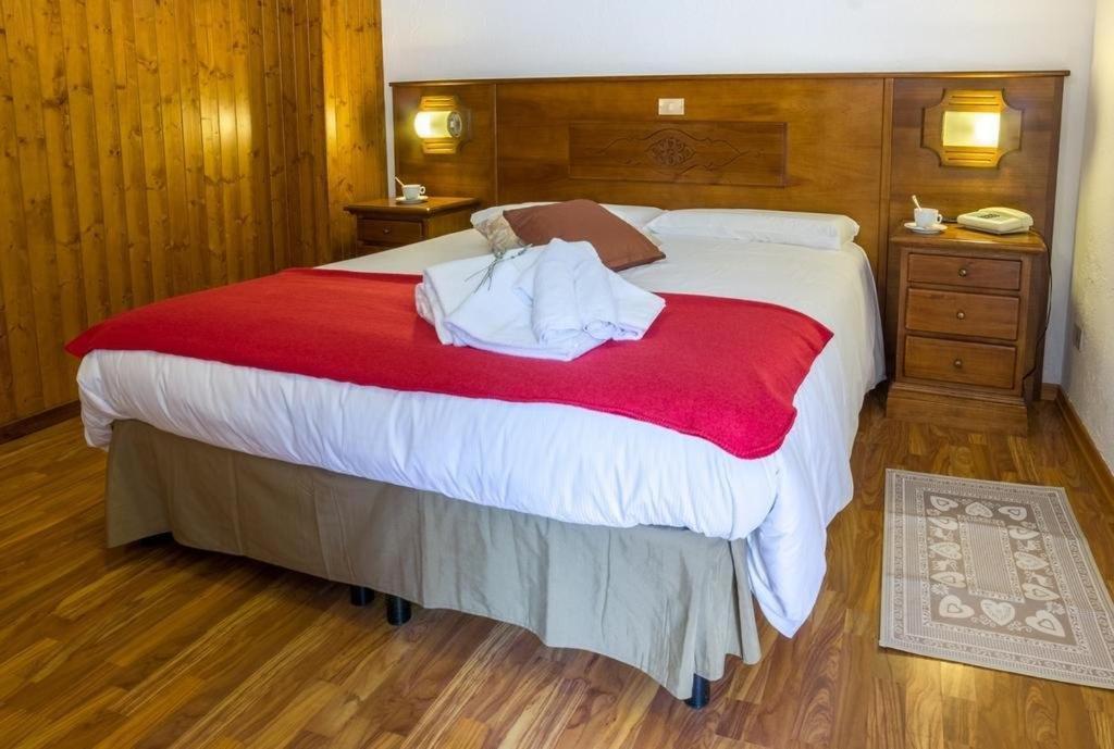 Hotel Coeur Du Village La Thuile Luaran gambar