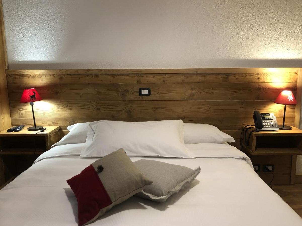 Hotel Coeur Du Village La Thuile Luaran gambar